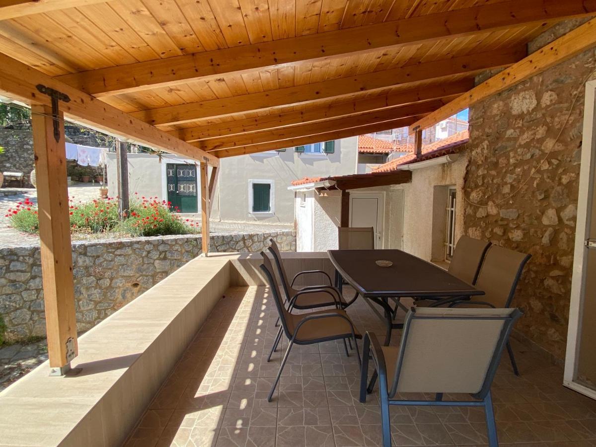 Barbajonn'S Stone House Villa Monemvasia Luaran gambar